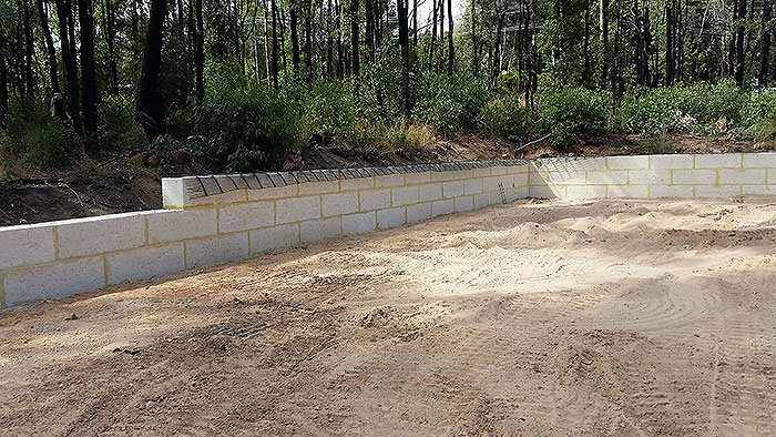 Landscaping wall